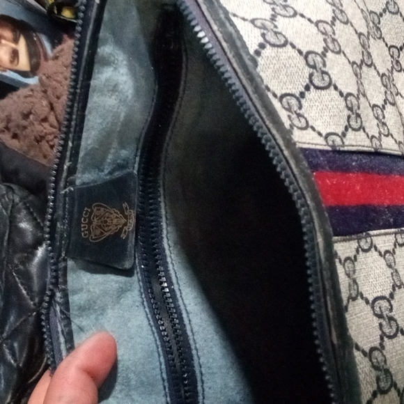 Handbag - Picture 2 of 3